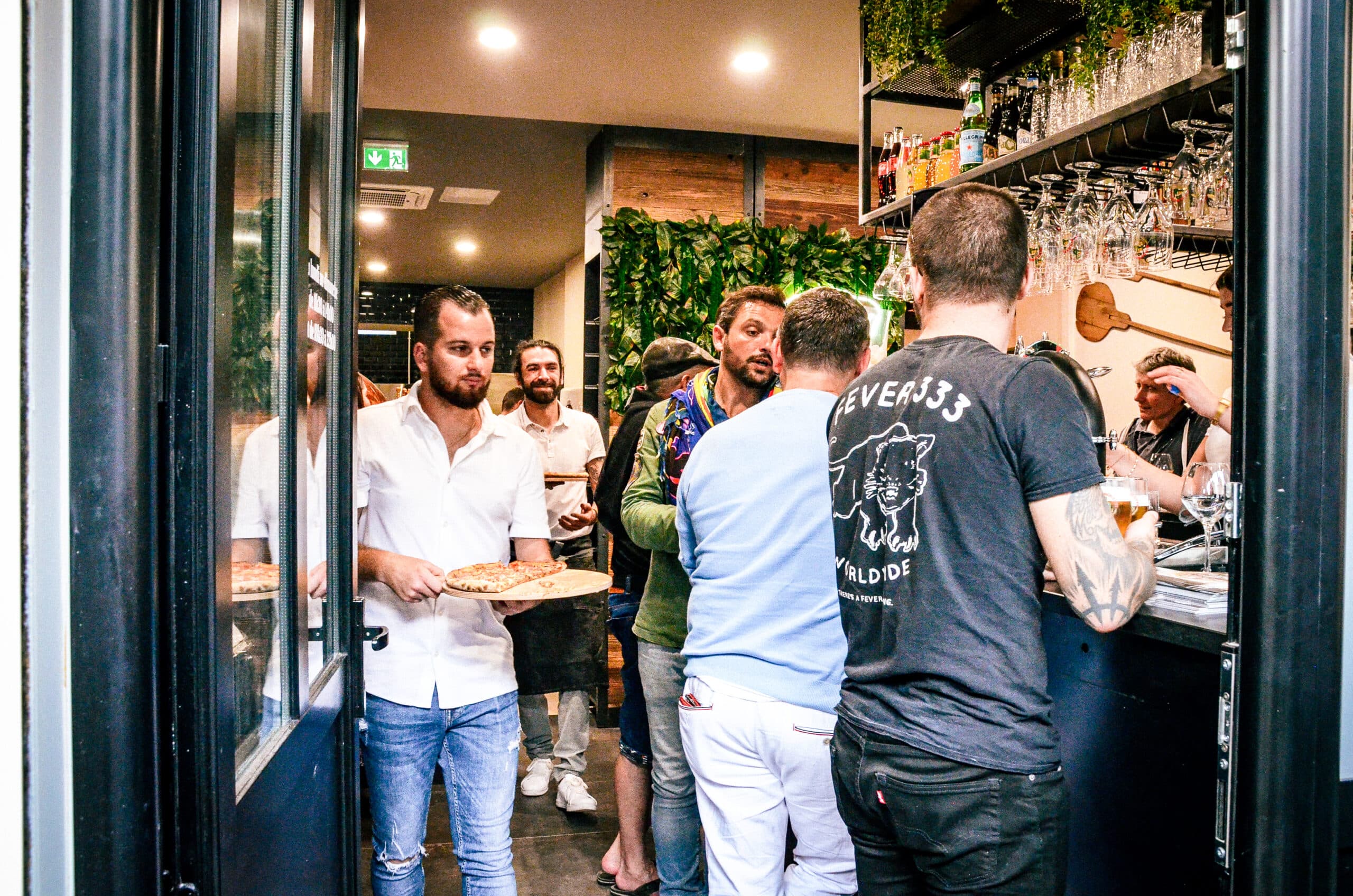 Jordan Tomas Pizza Mamamia