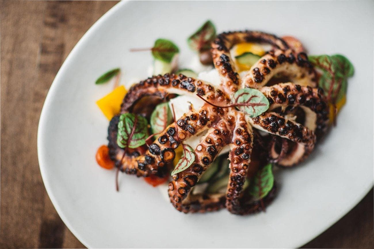 Lucille's Laval photo 2