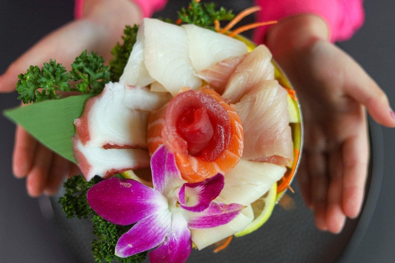 Mikasa Sushi Bar photo 8